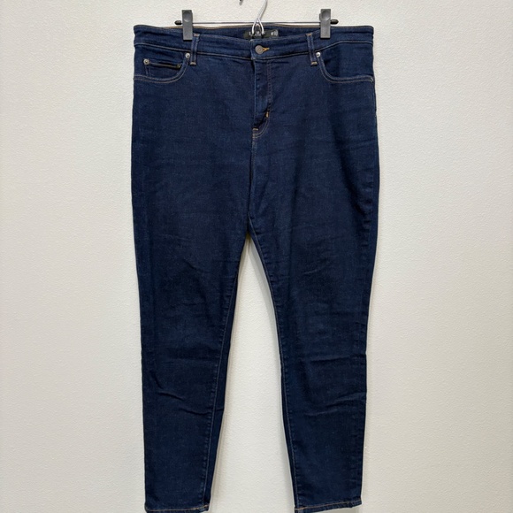 Lauren Ralph Lauren High-Rise Skinny Ankle Jean - 16W - Picture 2 of 8